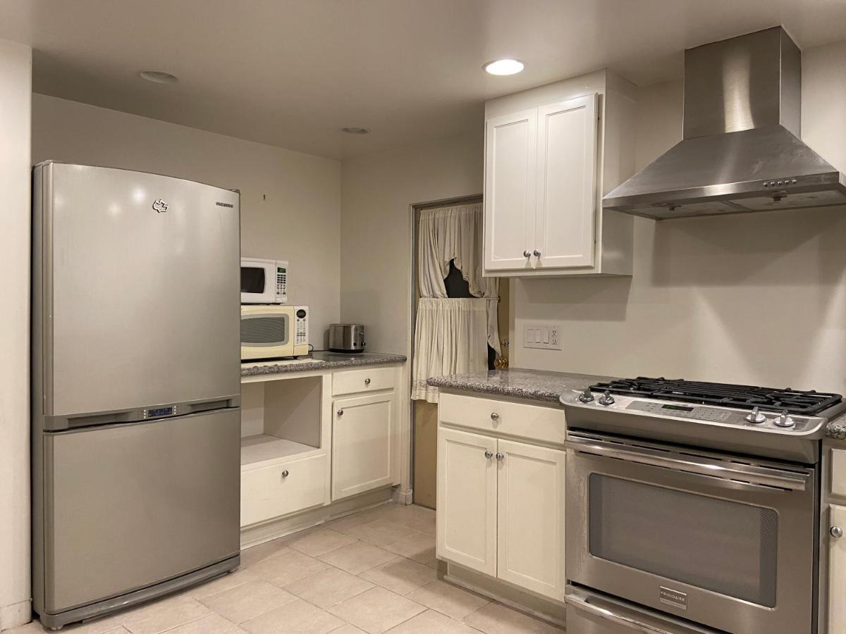 Huntington Beach House Bed & Breakfast ภายนอก รูปภาพ